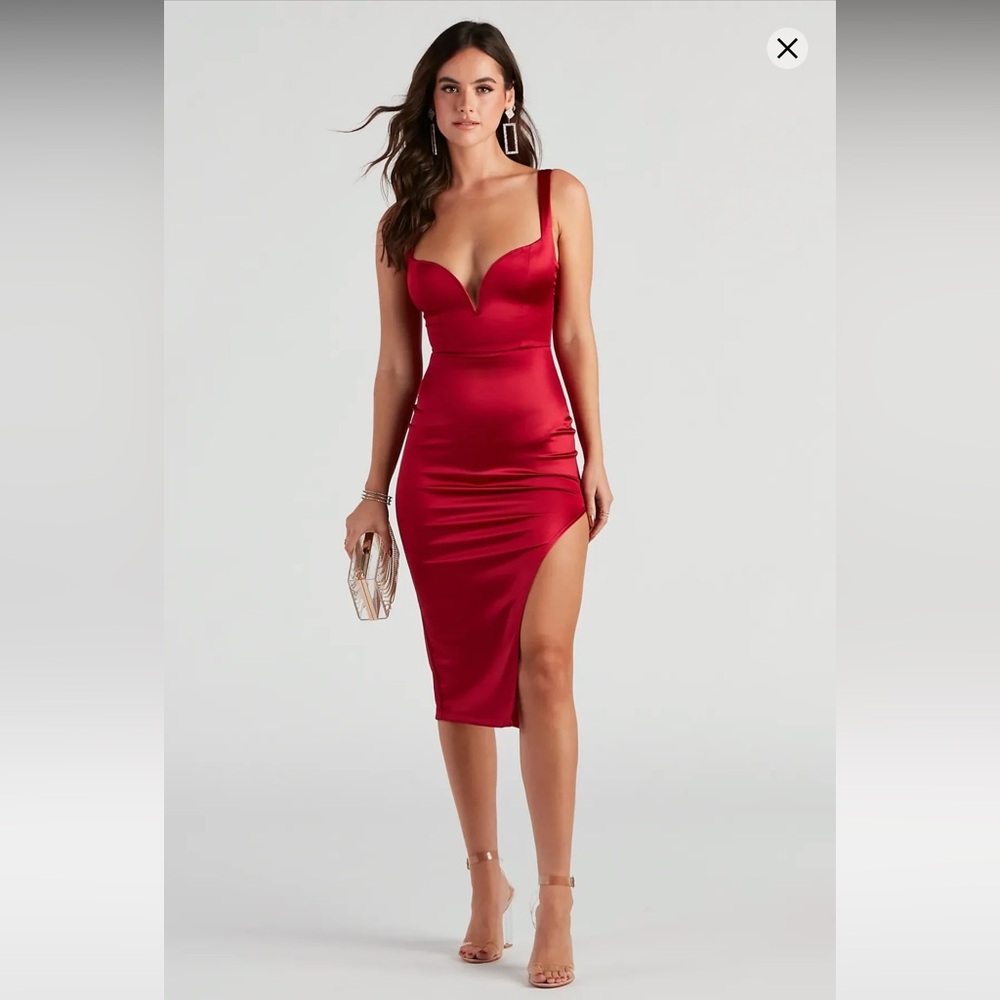 Windsor Vibrant Red Satin Dress
